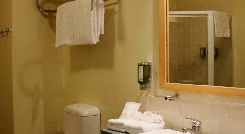Quality Hotel Dickson Канберра Экстерьер фото