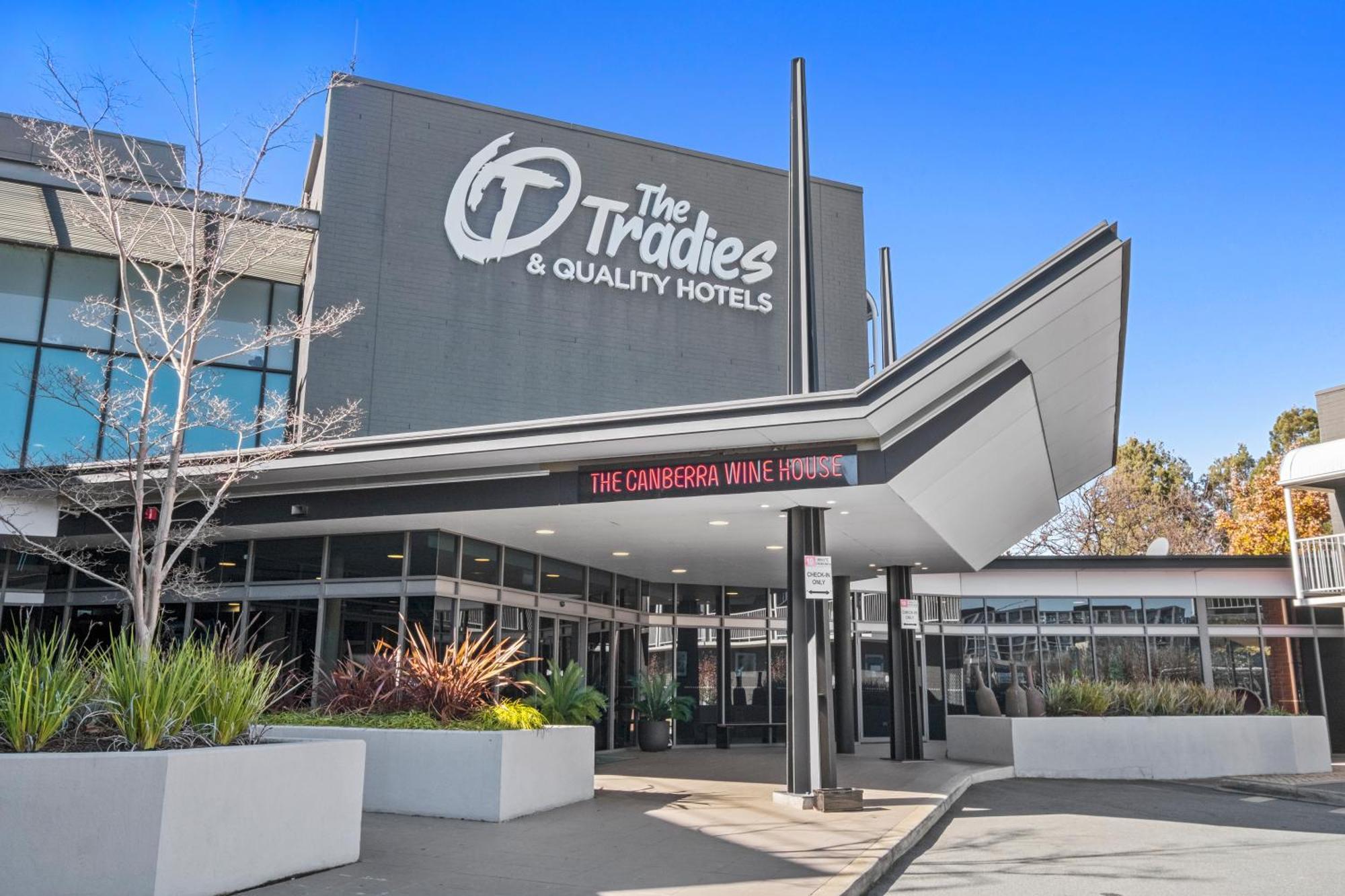 Quality Hotel Dickson Канберра Экстерьер фото